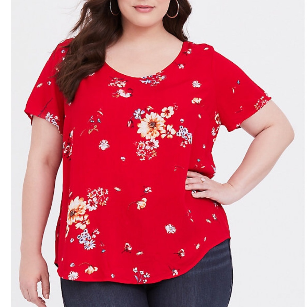 NWT Torrid Red Floral Top